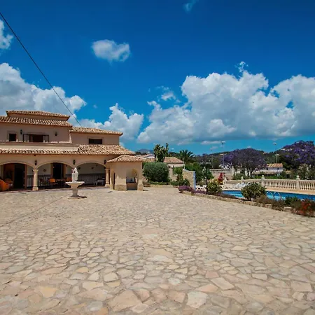 Sala I - Family-friendly Holiday House In Calpe