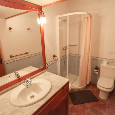 Sala I - Family-friendly Holiday House In